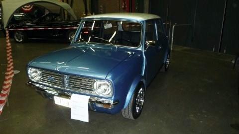Oldtimerbeurs Limburghal Genk op 19-20 maart 2011 (94).jpg